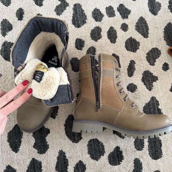 Brown Lace-Up Combat Boots women’s - Picture 4 of 8